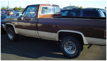 Load image into Gallery viewer, Bushwacker 73-91 Chevy Blazer Extend-A-Fender Style Flares 2pc - Black