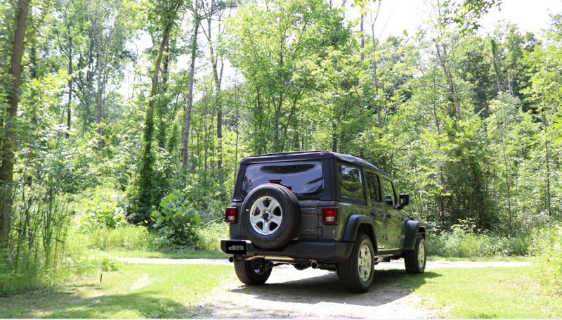 Corsa 18+ Jeep Wrangler JL 2.5in Dual Rear Exit Black Tips Sport Axle-Back Exhaust