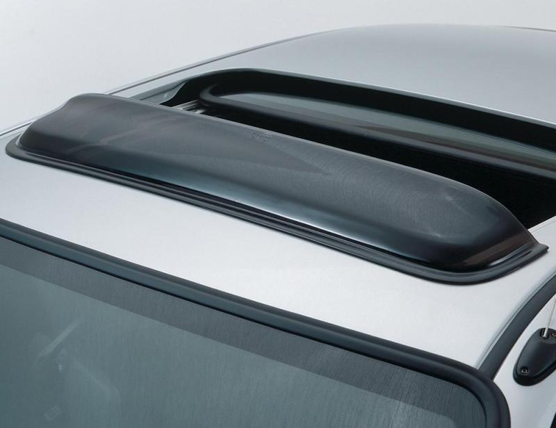 AVS Universal Windflector Classic Sunroof Wind Deflector (Fits Up To 41.5in.) - Smoke